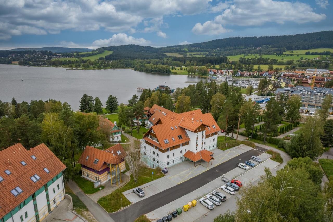 Luxury Apartman Lipno Lipno nad Vltavou Zewnętrze zdjęcie